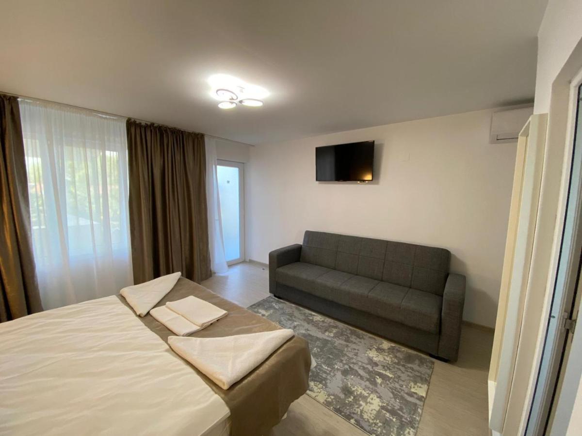 Suzana Garden Hotel Venus Exterior photo